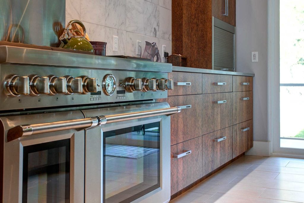 New kitchen - The Pearl, Sarasota. © 2013. Metro Cabinet Company