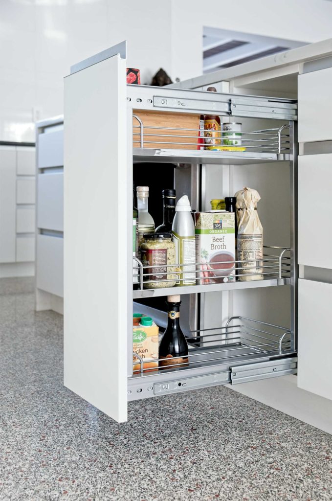 Alpine Avenue, New kitchen