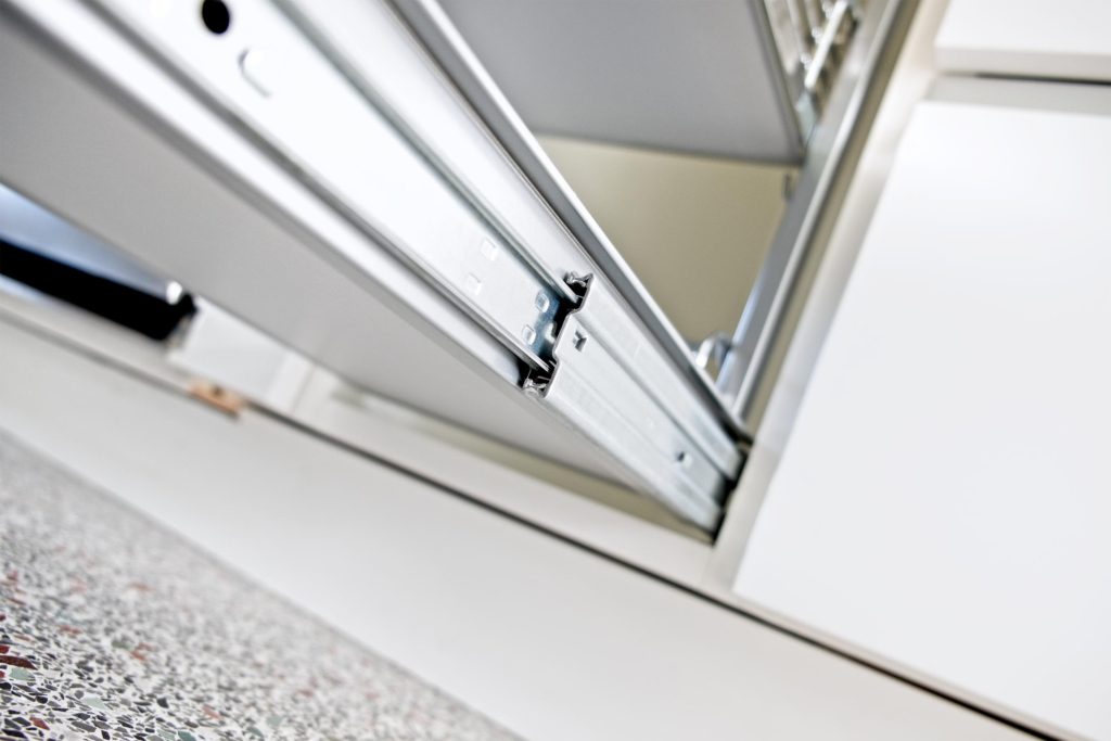 Alpine Avenue, New kitchen