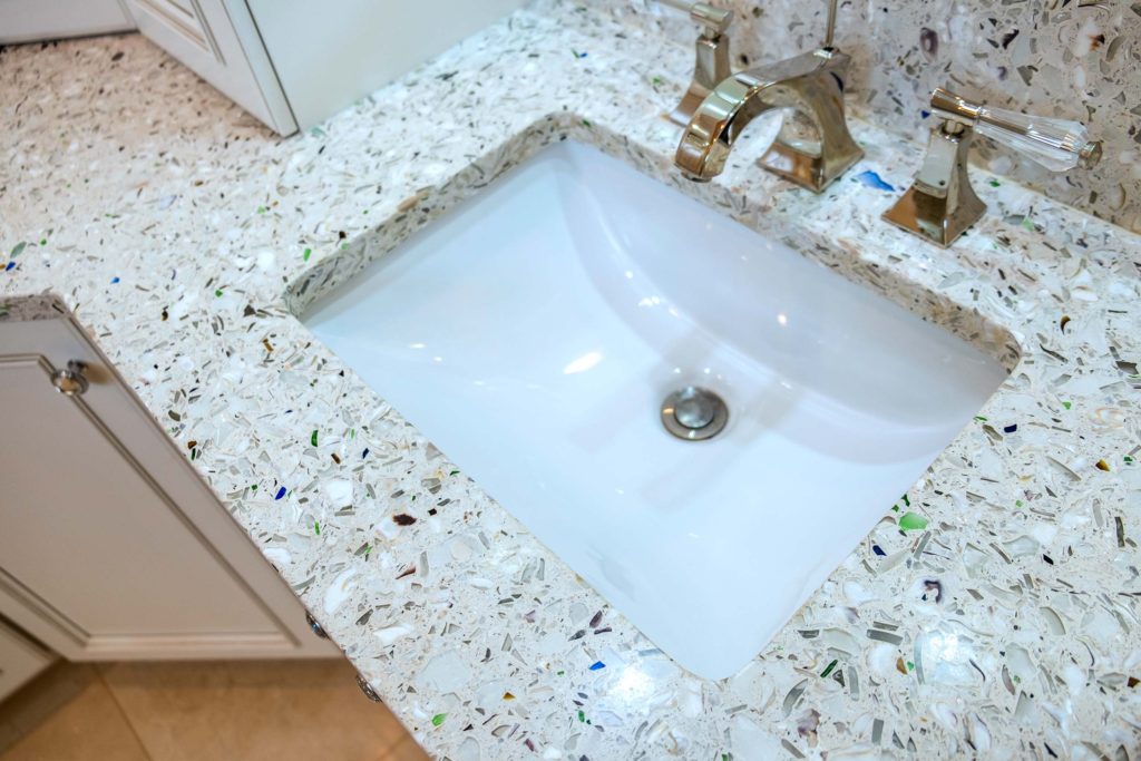 Bathroom remodel - 400 N Washington. Lido Key ©2018, Metro Cabinet Company
