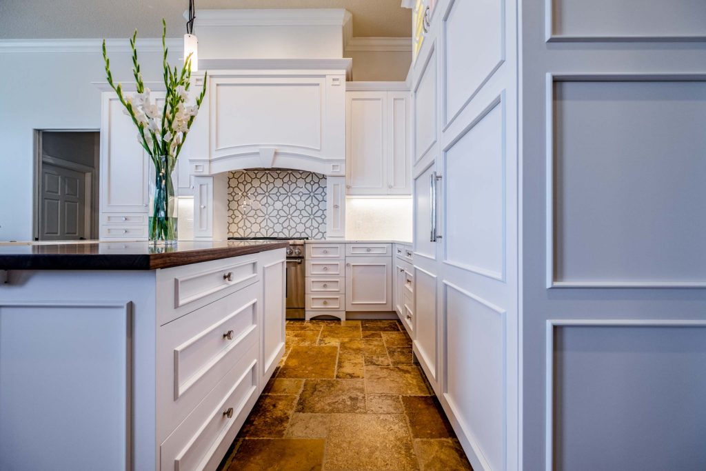 Bathroom remodel - 400 N Washington. Lido Key ©2018, Metro Cabinet Company