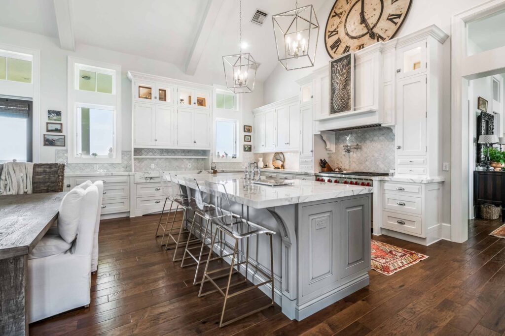 Seaside Home — Metro Cabinet Company