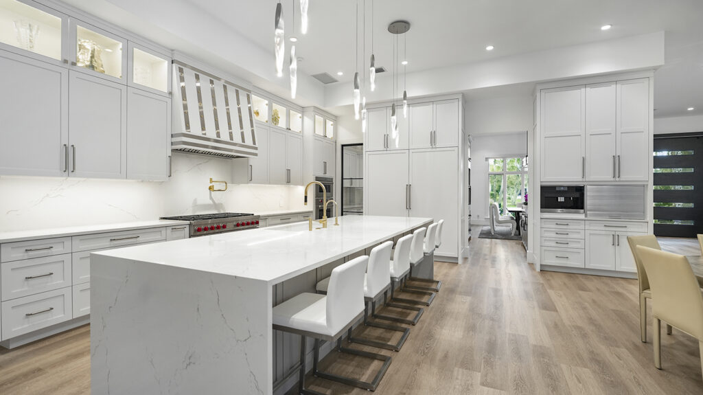 Johnson Residence — Metro Cabinet Company